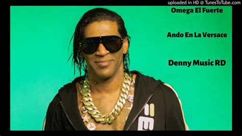 Omega El Fuerte – Ando En La Versace Lyrics 